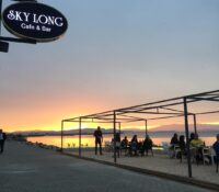 Sky Long Cafe & Bar